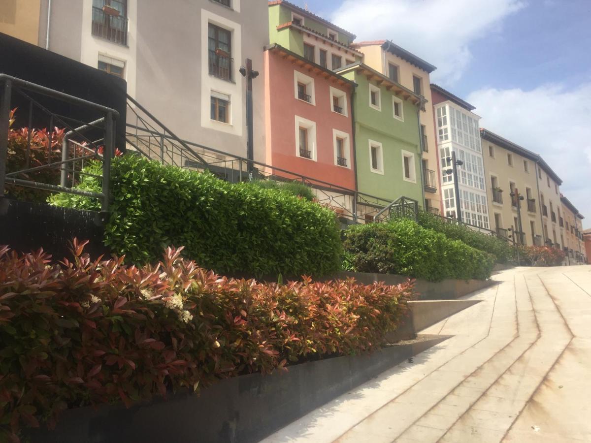 Buhardilla Con Encanto Centro Historico Burgos Ngoại thất bức ảnh